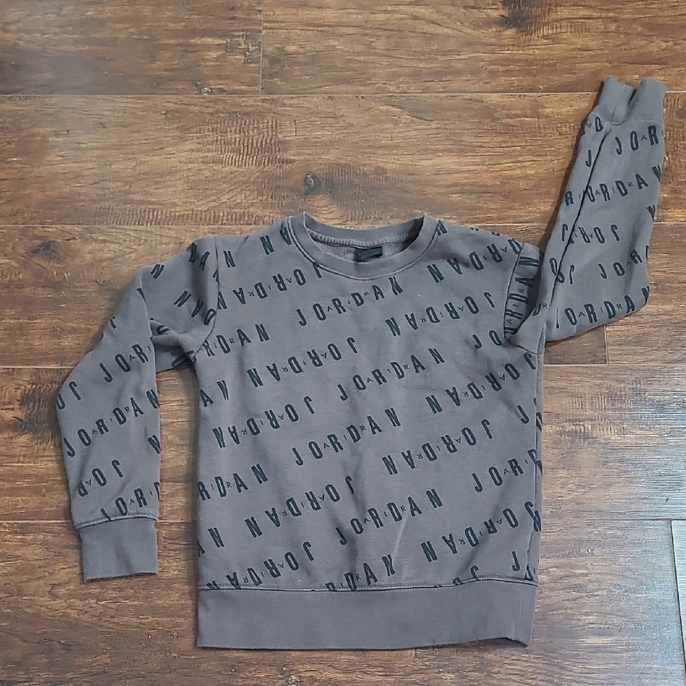Jordan Brown Logo Crewneck Sweatshirt Size M Kids